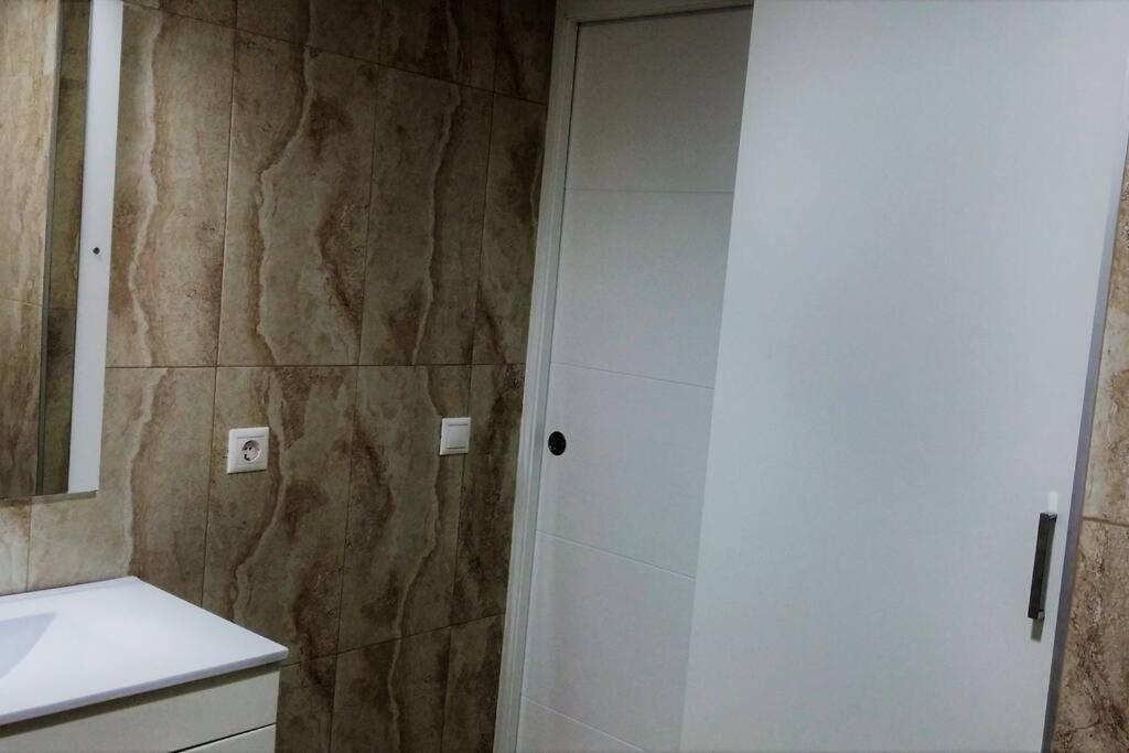 Modern Flat At Garbinet With Wifi Lägenhet Alicante Exteriör bild